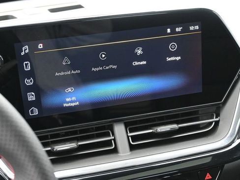 New 2026 Chevrolet Trax RS w/ Sunroof Package image 31