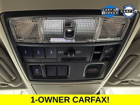 Used 2024 Toyota 4Runner SR5 Premium w/ Moonroof Package RWD image 23