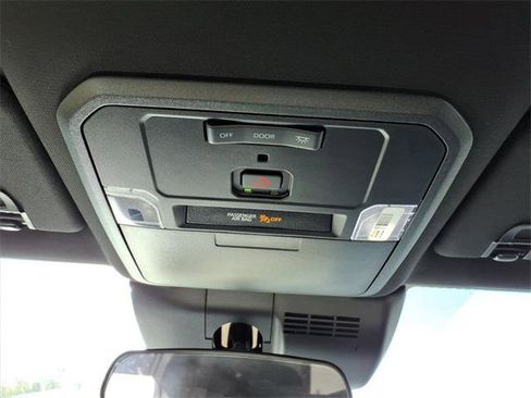 Certified 2025 Toyota Tacoma SR image 14