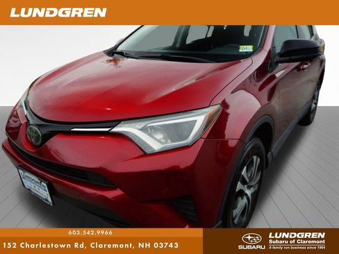 Used 2018 Toyota RAV4 LE w/ All Weather Liner Package AWD/4WD image 36