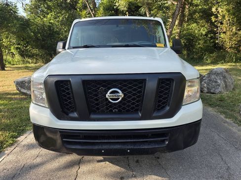 Used 2020 Nissan NV 1500 SV w/ Back Door Glass Package RWD image 5