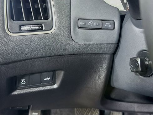 Used 2023 INFINITI Q50 Luxe w/ Cargo Package image 20