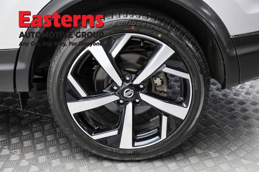 Used 2022 Nissan Rogue Sport SL w/ Premium Package AWD/4WD image 9