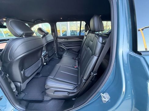 New 2026 Jeep Grand Cherokee L Limited RWD image 24