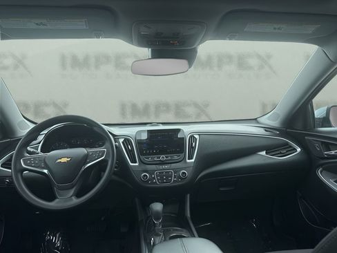 Used 2024 Chevrolet Malibu LT image 12