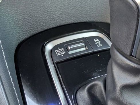 Certified 2024 Toyota Corolla SE image 16