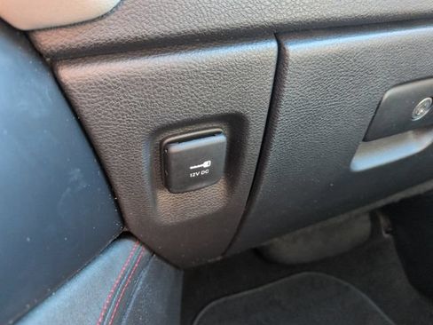 Used 2023 Dodge Durango GT AWD/4WD image 16
