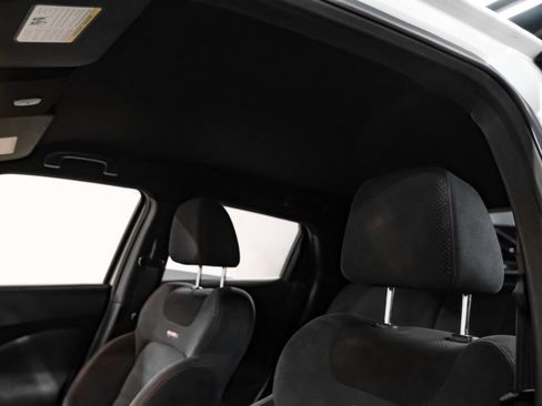 Used 2013 Nissan Juke NISMO FWD image 30