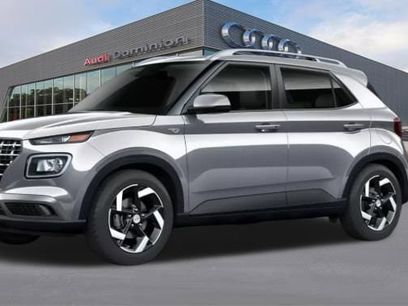 Used 2025 Hyundai Venue SEL