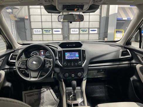 Used 2023 Subaru Forester AWD/4WD image 28