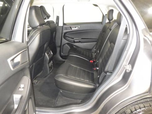 Used 2023 Ford Edge SEL w/ Convenience Package AWD/4WD image 7