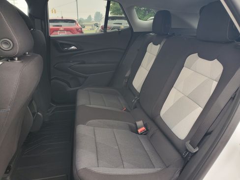 New 2026 Chevrolet Trax LS w/ LS Convenience Package FWD image 24