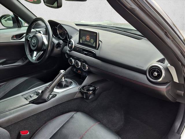 Used 2016 MAZDA MX-5 Miata Grand Touring RWD image 17