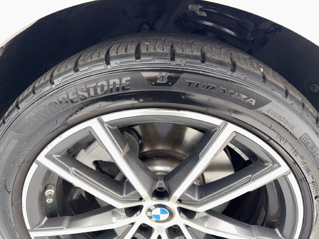 Used 2022 BMW 330i Sedan w/ Driving Assistance Package RWD image 82
