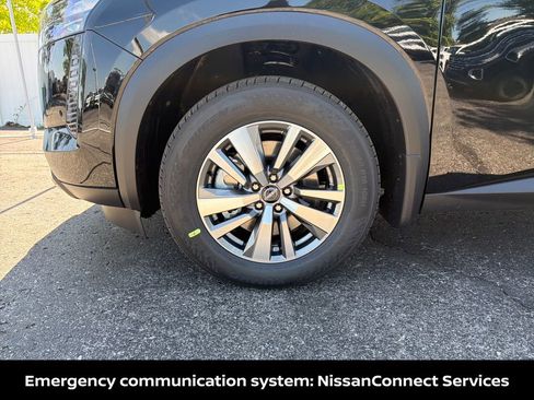 New 2026 Nissan Pathfinder SL AWD/4WD image 33