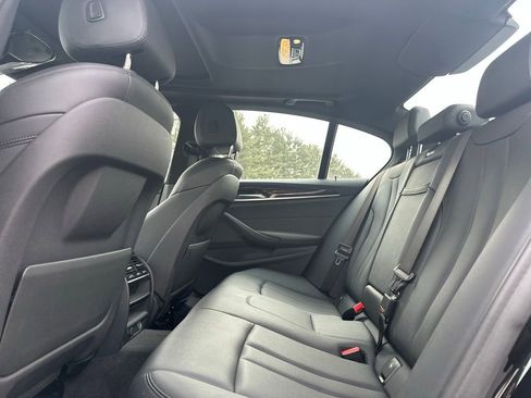 Used 2018 BMW 530e xDrive image 22