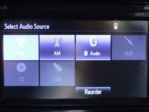 Used 2016 Toyota Corolla L FWD image 17