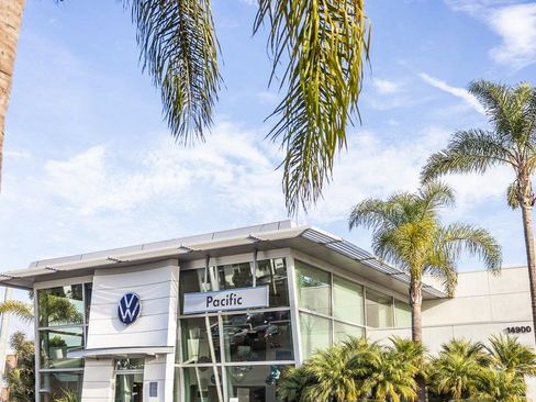 New 2025 Volkswagen ID.4 Pro image 10