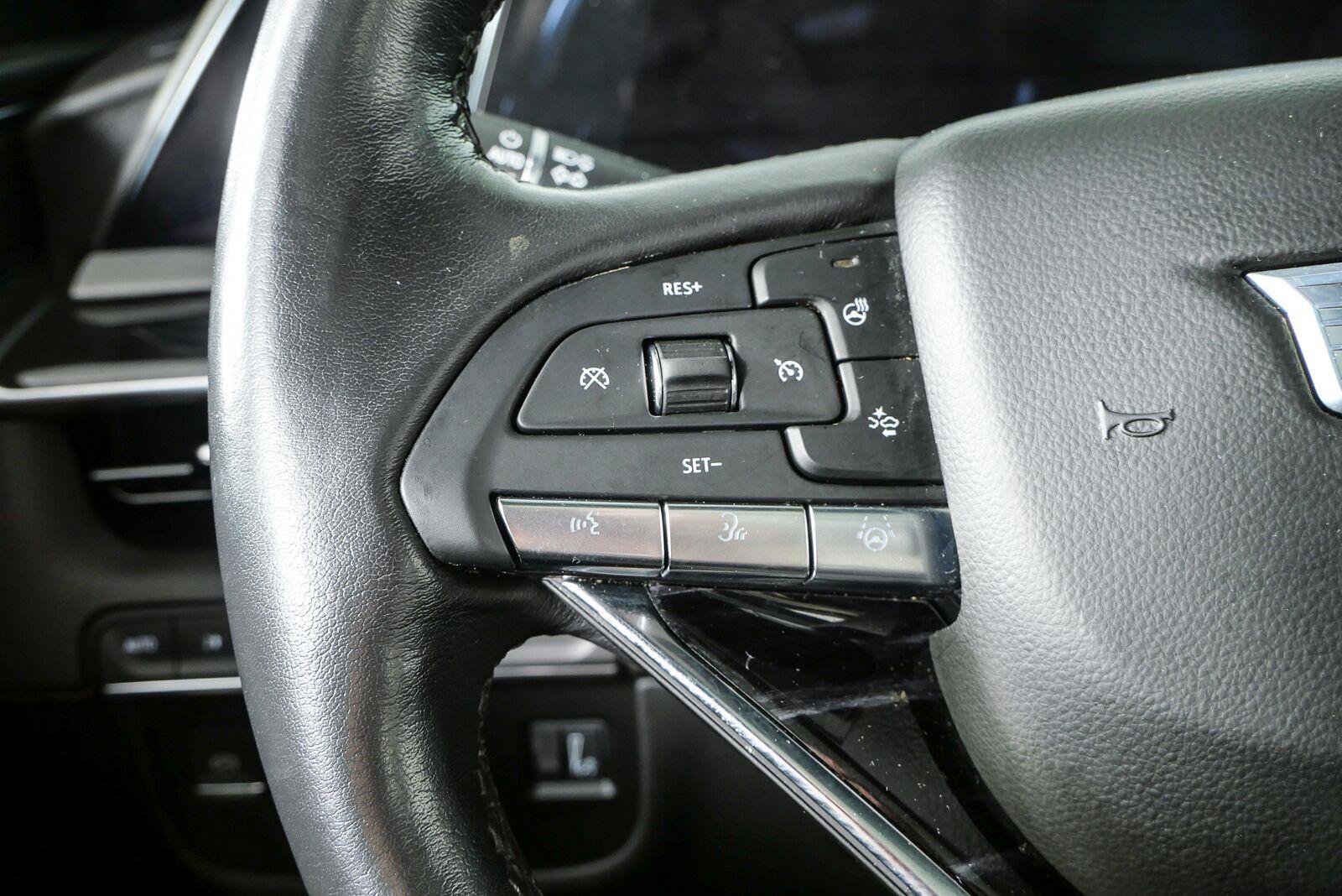Certified 2023 Cadillac Escalade Sport AWD/4WD image 12