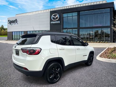 Used 2018 Jeep Compass Altitude w/ Popular Equipment Group image 3