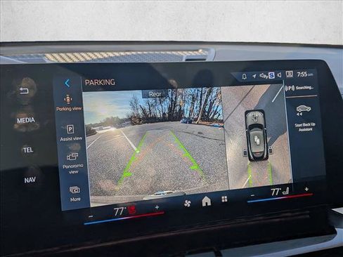 Certified 2025 BMW X2 xDrive28i w/ Technology Package image 15