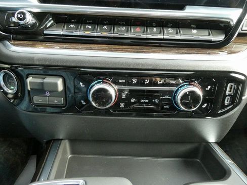 New 2026 GMC Sierra 1500 Elevation w/ Elevation Premium Package image 25