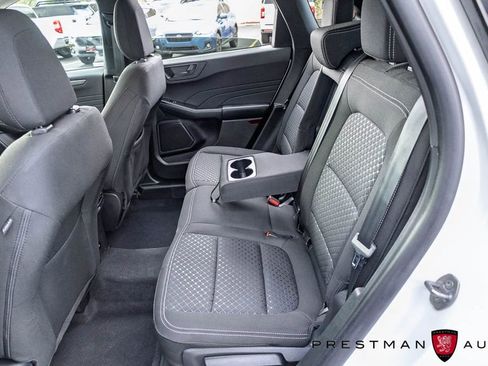 Used 2025 Ford Escape Active AWD/4WD image 36