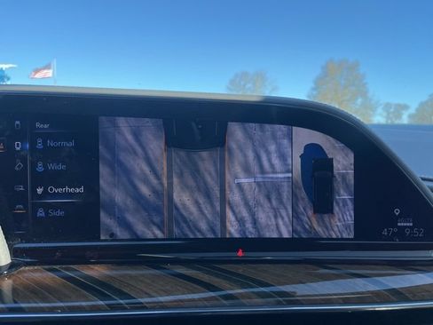 Used 2023 Cadillac Escalade Sport Platinum image 30