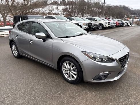 Used 2015 MAZDA MAZDA3 i Touring w/ Technology Package image 7