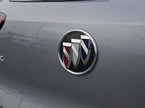 Certified 2023 Buick Encore GX Preferred FWD image 29