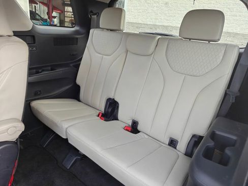 Used 2022 Hyundai Palisade SEL w/ Premium Package image 20