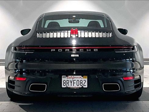 Used 2020 Porsche 911 Carrera image 9