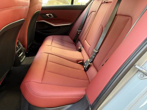 New 2026 BMW 330i Sedan w/ M Sport Package image 29