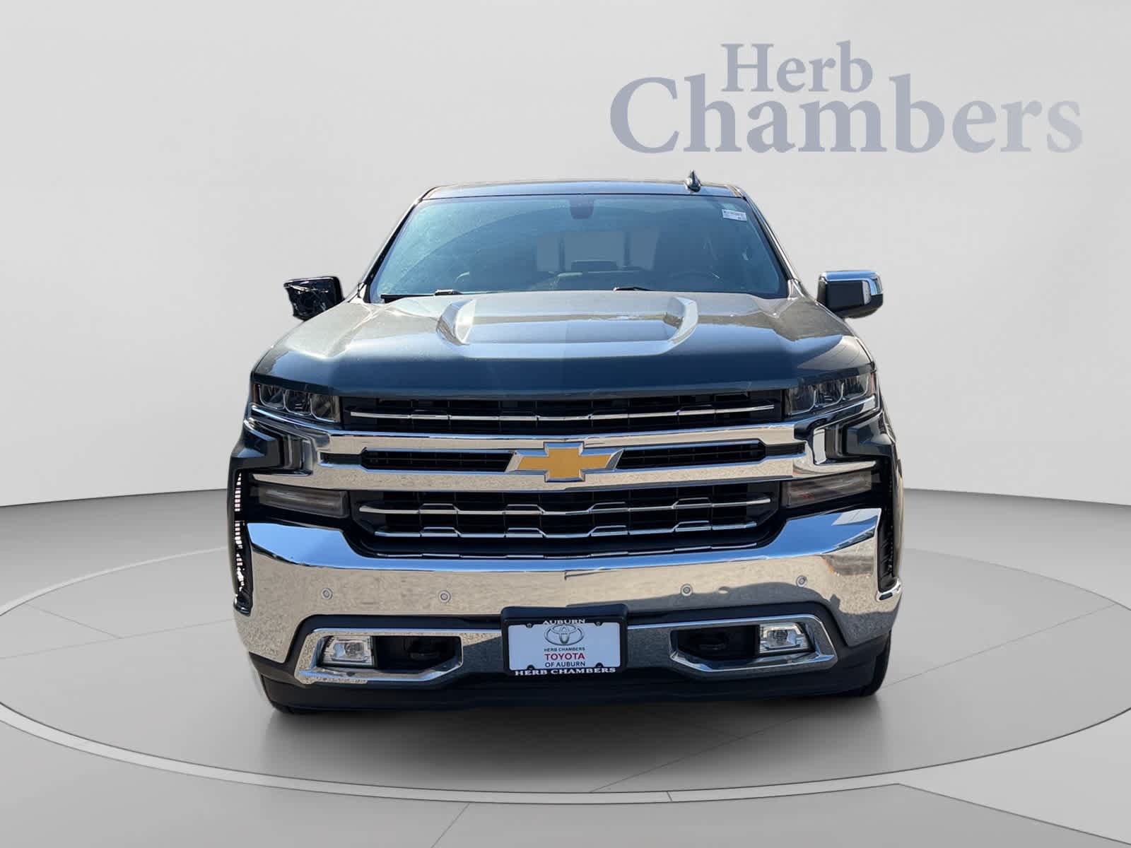 Used 2019 Chevrolet Silverado 1500 LTZ w/ LTZ Plus Package AWD/4WD image 2