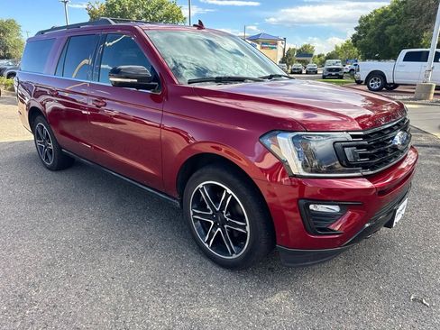 Used 2019 Ford Expedition Max Limited w/ Equipment Group 303A AWD/4WD image 3