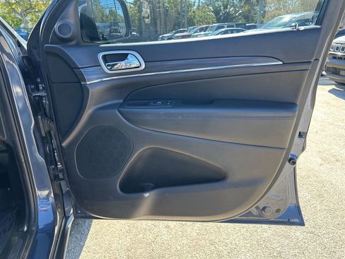 Used 2020 Jeep Grand Cherokee Limited w/ Premium Lighting Group image 27