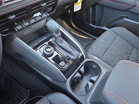 New 2026 Chevrolet Colorado Z71 image 25