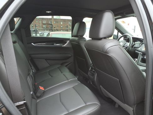 Used 2021 Cadillac XT5 Premium Luxury w/ LPO, Floor Liner Package FWD image 25
