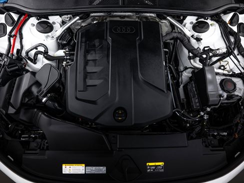 Certified 2025 Audi A5 2.0T Premium w/ Convenience Package image 18