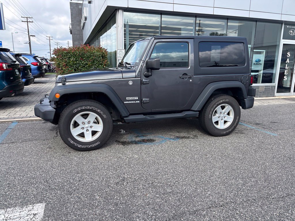 Used 2017 Jeep Wrangler Sport w/ Quick Order Package 24S AWD/4WD image 6