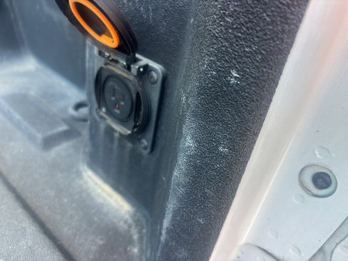 Used 2020 Chevrolet Silverado 1500 RST image 10