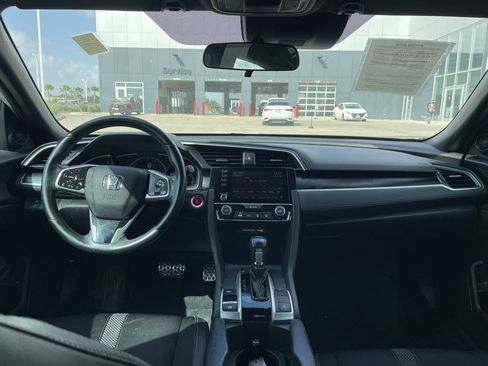 Used 2020 Honda Civic Sport image 13
