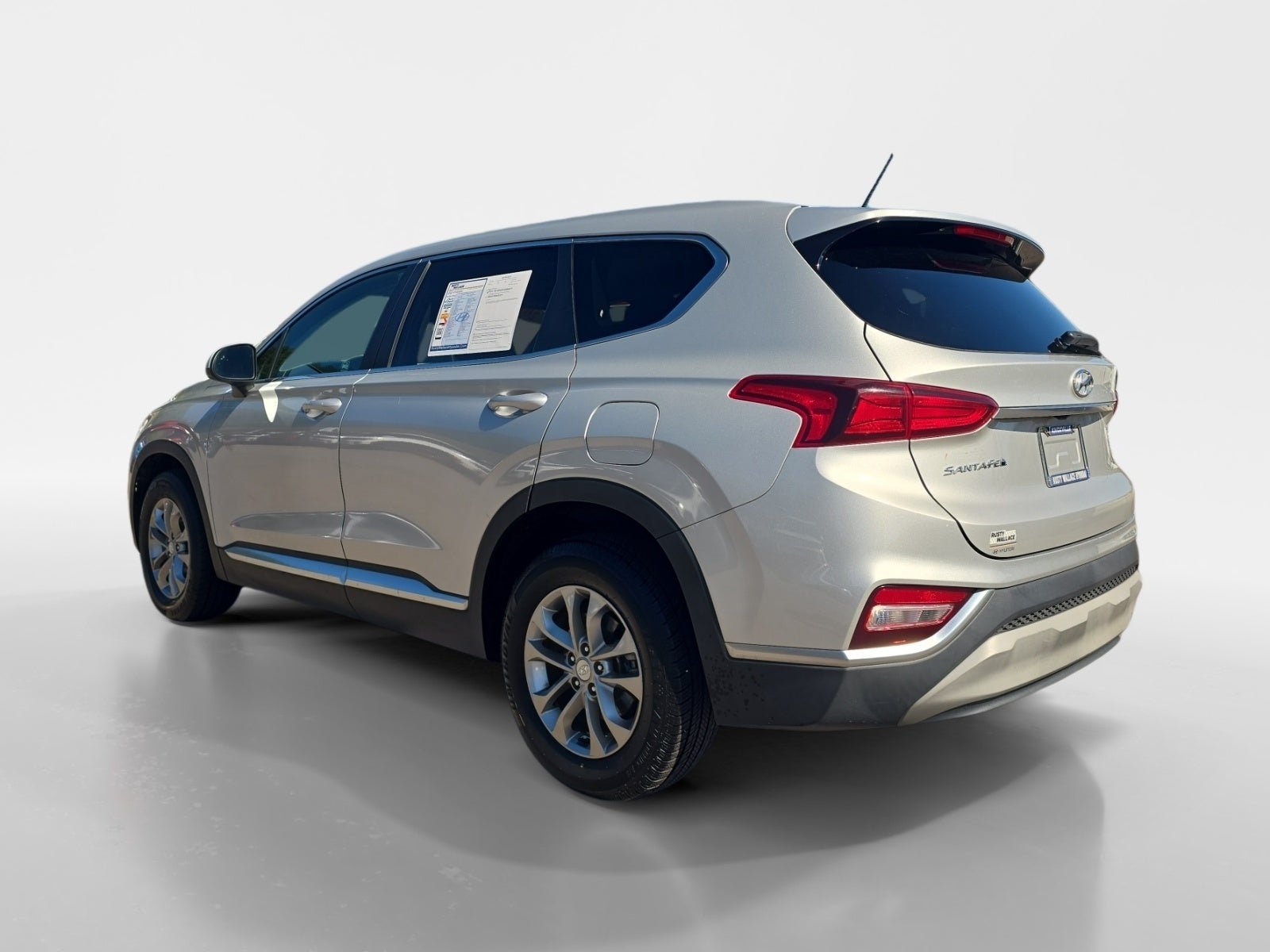 Used 2019 Hyundai Santa Fe SE AWD/4WD image 5