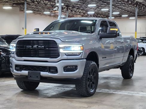 Used 2024 RAM 2500 Laramie w/ Night Edition image 4