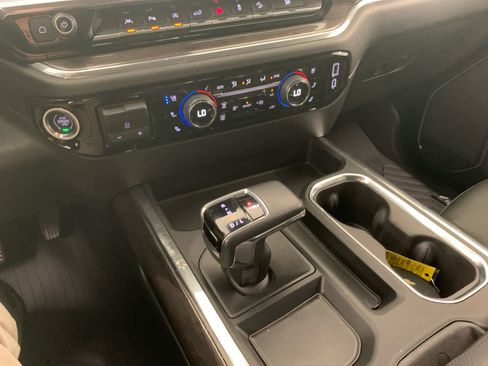 Used 2023 Chevrolet Silverado 1500 LTZ w/ Technology Package image 27