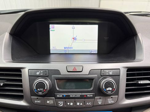 Used 2013 Honda Odyssey Touring image 25