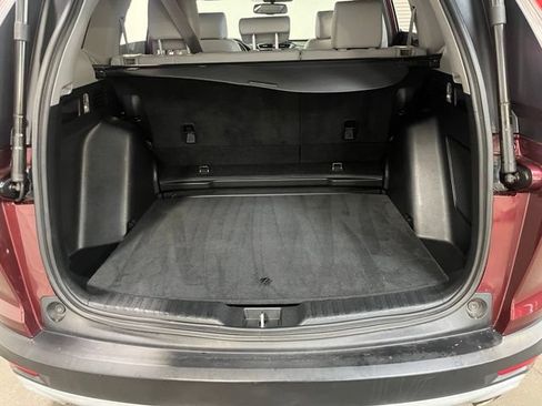 Used 2017 Honda CR-V Touring image 17