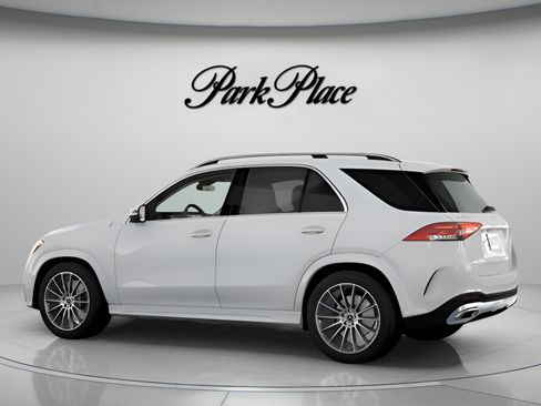 Used 2026 Mercedes-Benz GLE 450 4MATIC image 9