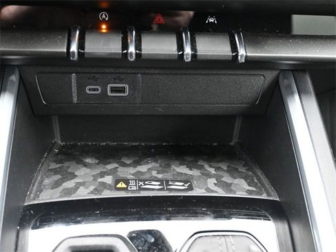 Used 2024 Chevrolet Colorado LT w/ LT Convenience Package III image 29