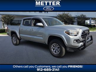 Used 2018 Toyota Tacoma SR5 video 1